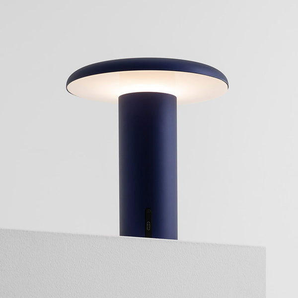 Artemide Takku LED-Tischleuchte mit Akku