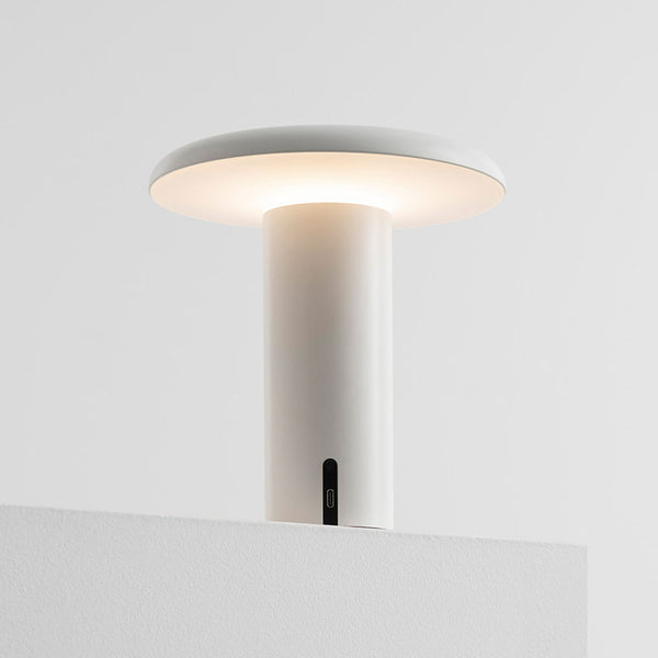 Artemide Takku LED-Tischleuchte mit Akku