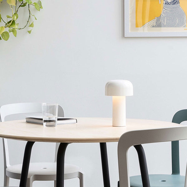 FLOS Bellhop Unplugged LED-Akkuleuchte