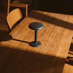 FLOS Gustave Residential LED-Akkuleuchte