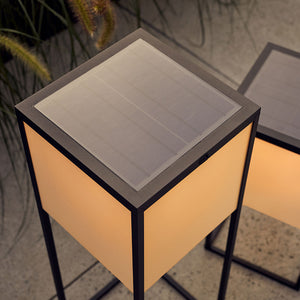 IP44 Fil S LED-Stehleuchte mit Akku und Solarpanel
