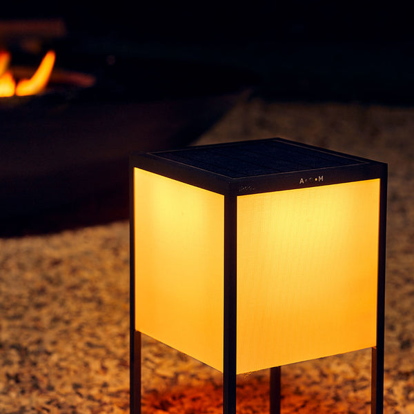 IP44 Fil S LED-Stehleuchte mit Akku und Solarpanel