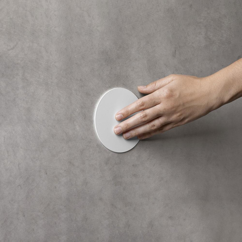 Nimbus Roxxane Fly Pad Wandhalterung für Schraubmontage