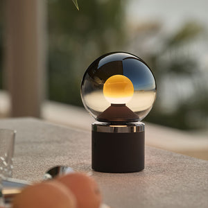 Occhio Luna pura LED-Akkuleuchte