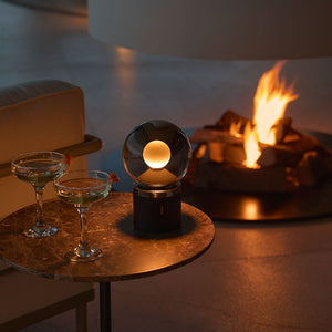 Occhio Luna pura LED-Akkuleuchte