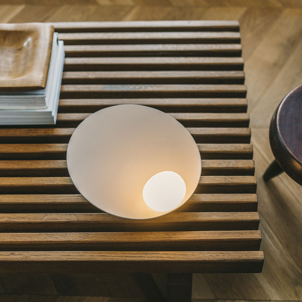 Vibia Musa 7404 LED-Tischleuchte mit Akku