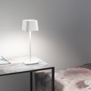 Zafferano Ofelia Pro LED-Akkuleuchte