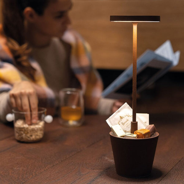 Zafferano Poldina Reverso LED-Akkuleuchte